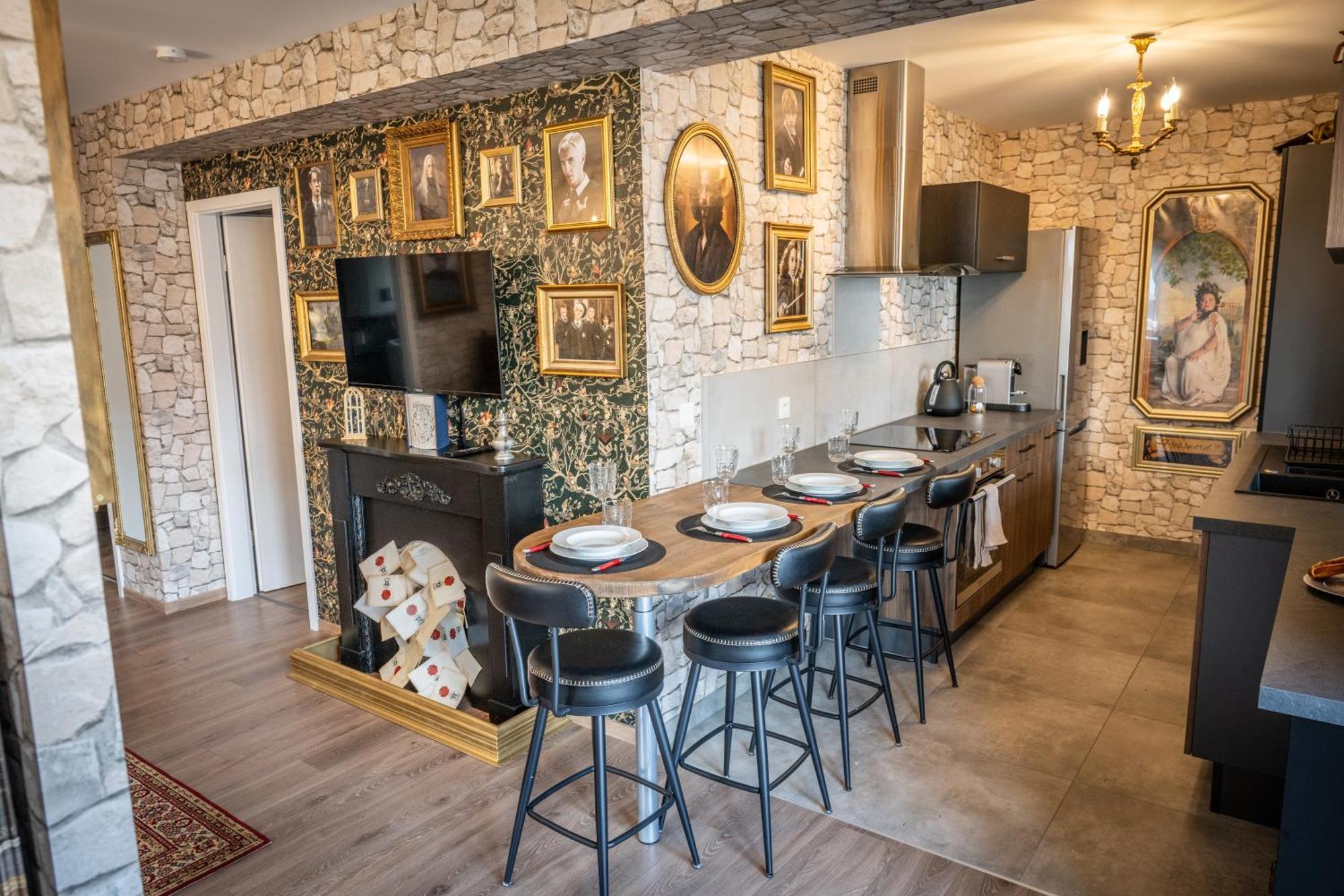 Le Refuge Des Sorciers Apartment Horbourg Ngoại thất bức ảnh